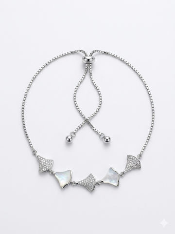 Lustrous Fan Slider Bracelet