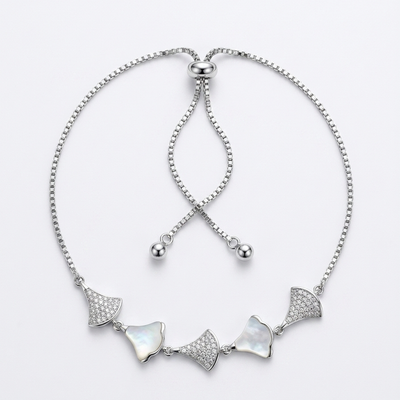 Lustrous Fan Slider Bracelet